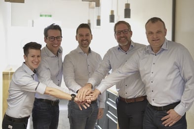 The new Operations team (from right to left): Director Operations Sabrina Nitsch, COO Jochen Gollwitzer, Director Operations Michael Zwirglmaier, CEO Rainer Obergrußberger and CEO Roman Rieger.