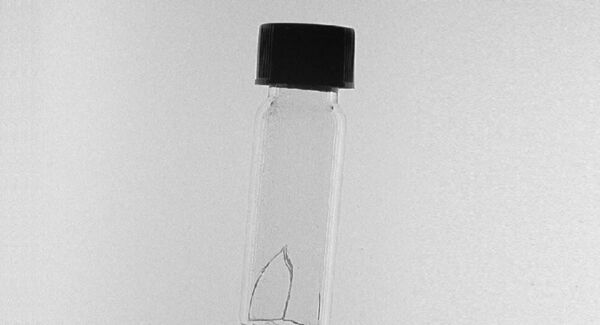 senswork-inspektion-von-glasflaschen